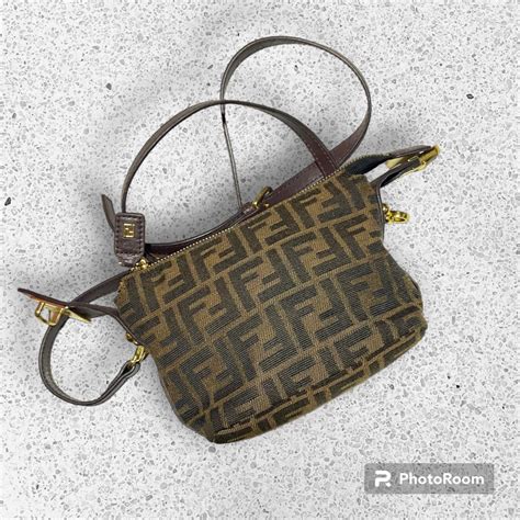 fendi sling bag